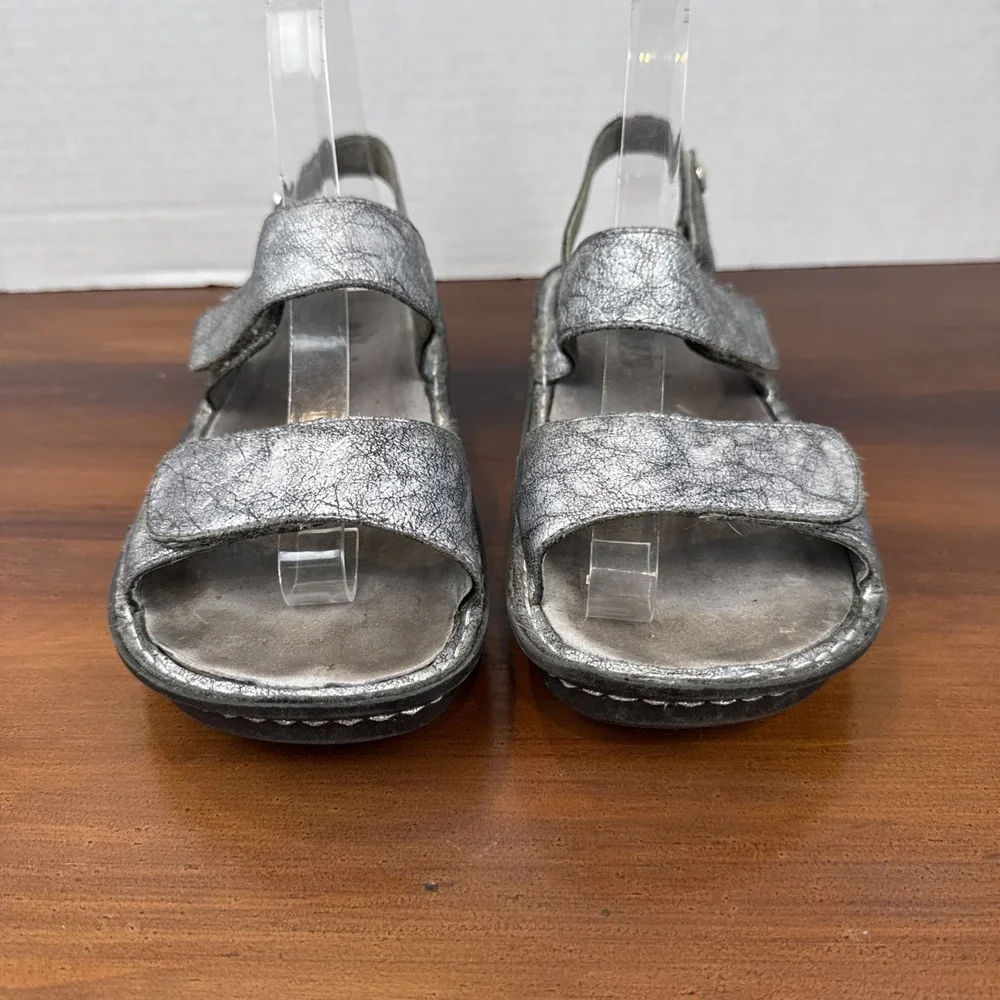 Women's Alegria Verona Pewter Crackled Leather Sandals Size 6 - Picture 3 of 11